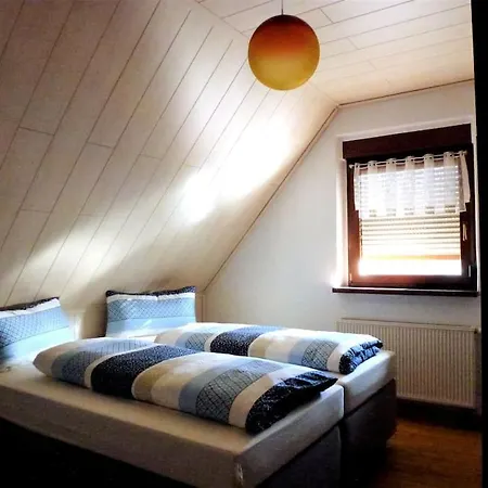 Ferienwohnung Am Lehnberg, Familie Richter Schmolln-Putzkau Exterior photo